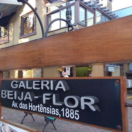 Locar-In Gramado - Loft A 50 M Da Rua Coberta. Apartment Екстериор снимка
