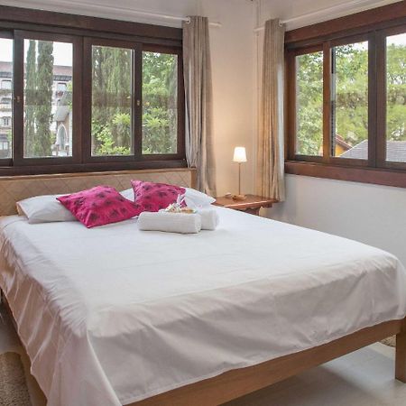 Locar-In Gramado - Loft A 50 M Da Rua Coberta. Apartment Екстериор снимка